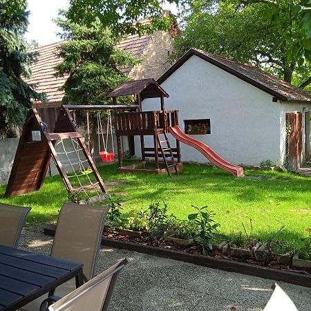 Diókert Vendégház Sopron Extérieur photo
